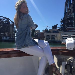 Meet your Posher, Carly